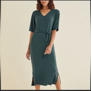 Amour Vert Gordana Dress